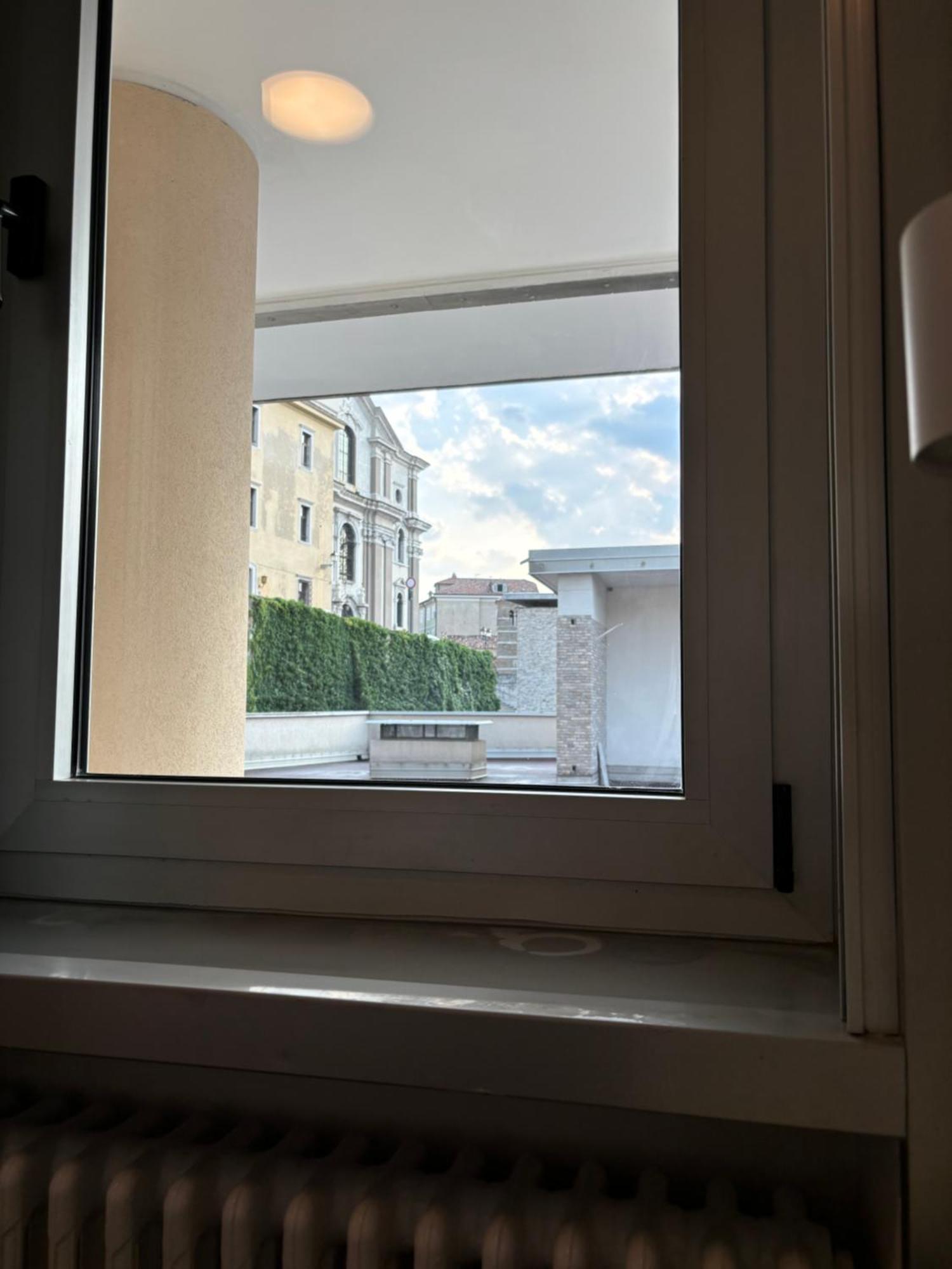 Teatro Romano Suites Triest Exterior foto